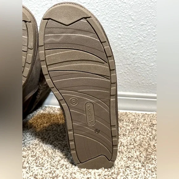 Arizona Women’s Brown Truffle Memory Foam Boots Size 8 NWOT Stylish Comfortable - Picture 14 of 14